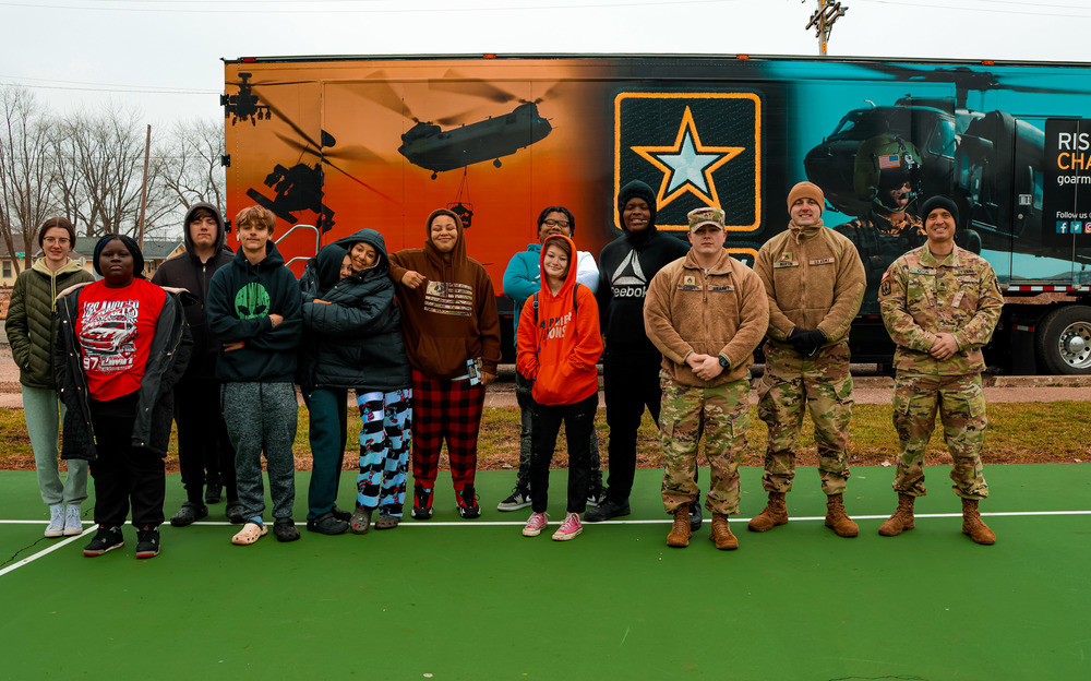 Army recruiters and students