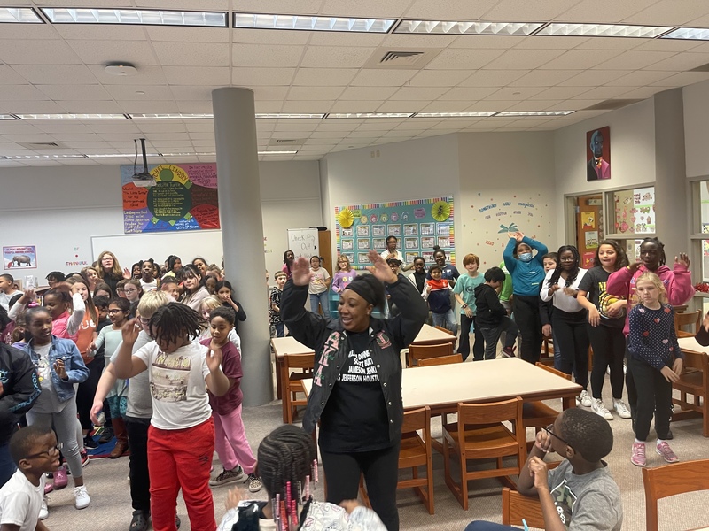 AVID Lunch Bunch Lindsay Elementary School