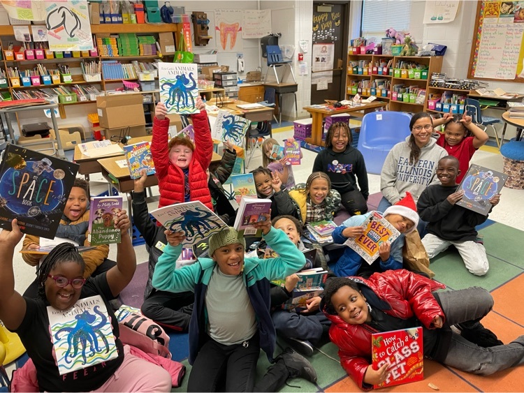 students with books 