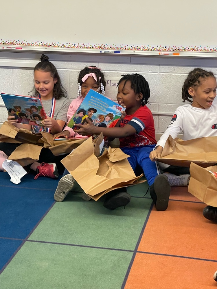 students with books 